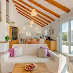 Rustic Florice With A Pool Villa *