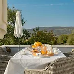 Villa Rustic Florice With A Pool *
