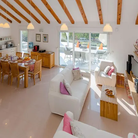 Rustic Florice With A Pool Villa