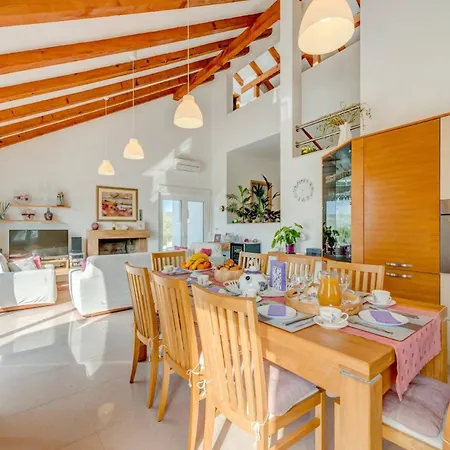 Villa Rustic Florice With A Pool