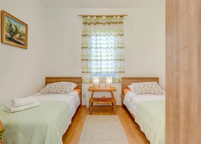 Rustic Florice With A Pool Villa Lecevica