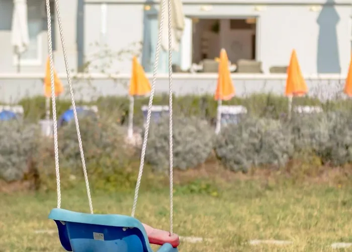 Villa Rustic Florice With A Pool