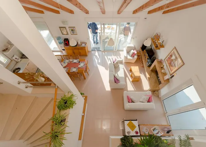 Villa Rustic Florice With A Pool *